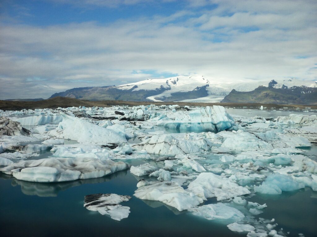 A glacial lagoon